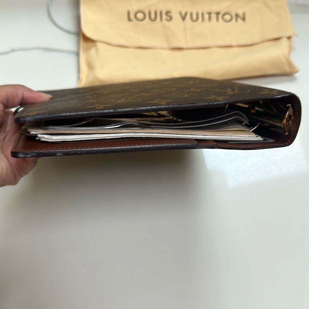 Louis Vuitton Large Monogram Agenda Ring Cover - Picture 12 of 16